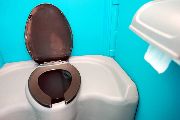 Best Porta potty rental for parties  in Nsfield Center, MA