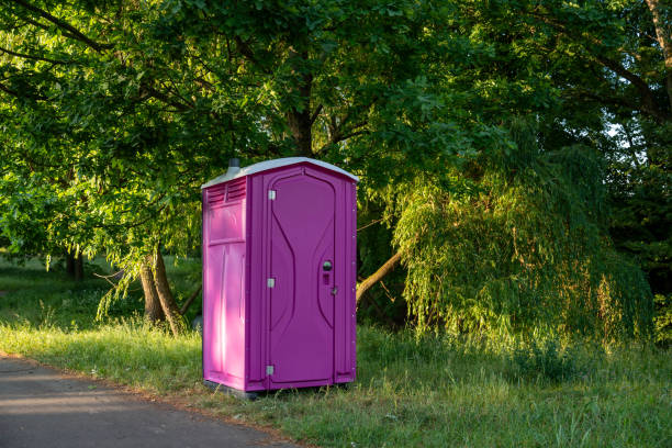 Best Luxury portable toilet rental  in Nsfield Center, MA