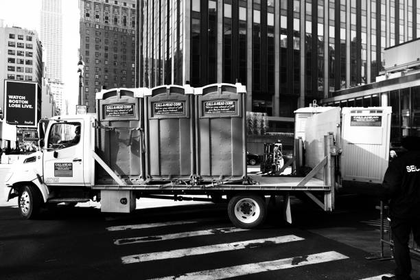 Portable Toilet Options We Offer in Mansfield Center, MA